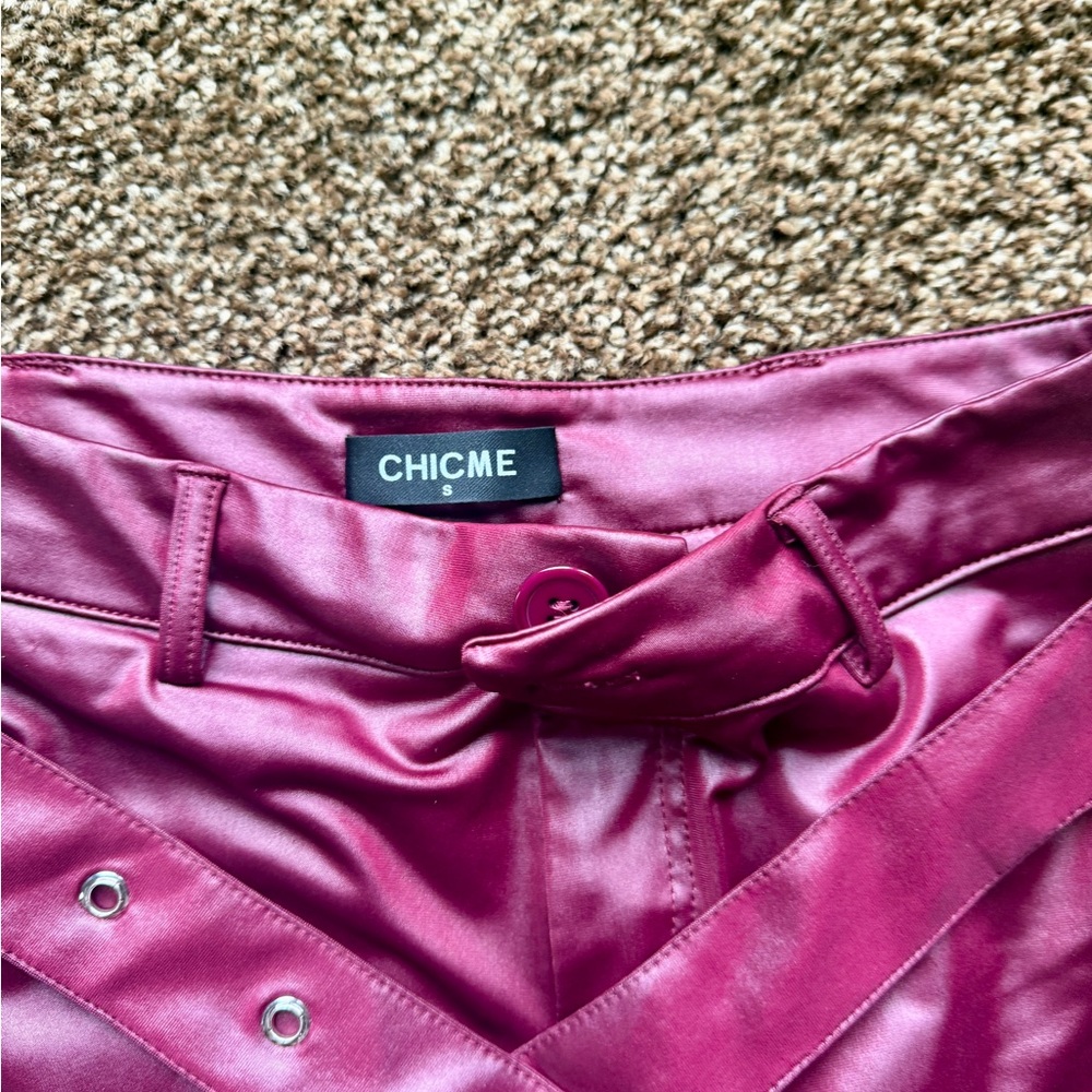 Chicme Magenta Faux Leather Trousers with Belt - Picture 3 of 4
